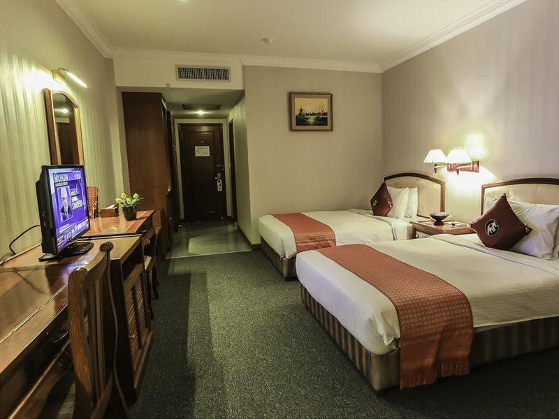 Angkor Howard Hotel Siem Reap Zewnętrze zdjęcie