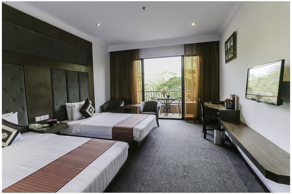 Angkor Howard Hotel Siem Reap Zewnętrze zdjęcie